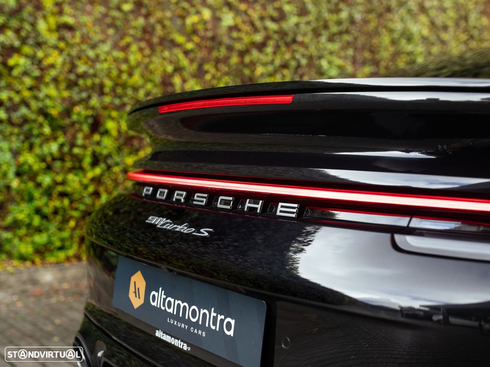 Porsche 911 (992) Turbo S - 14