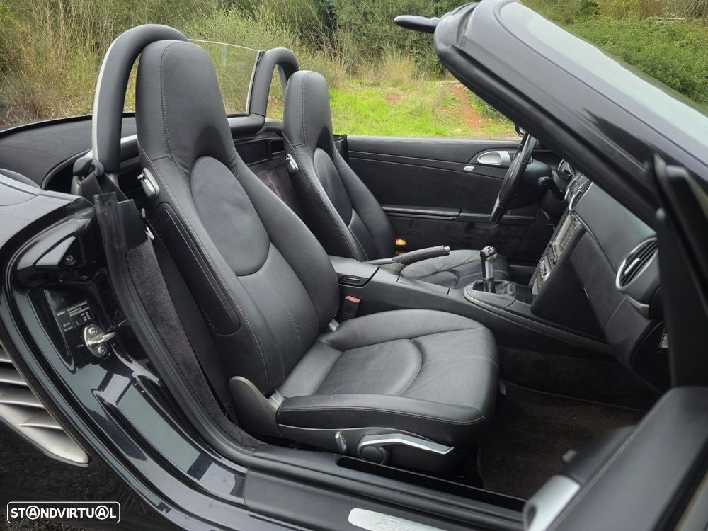 Porsche Boxster 2.7 - 8