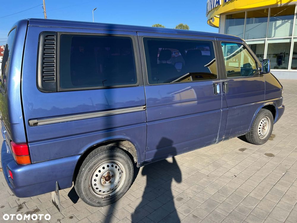 Volkswagen Transporter - 3