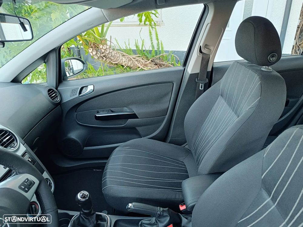 Opel Corsa 1.3 CDTI Enjoy EcoFLEX - 7