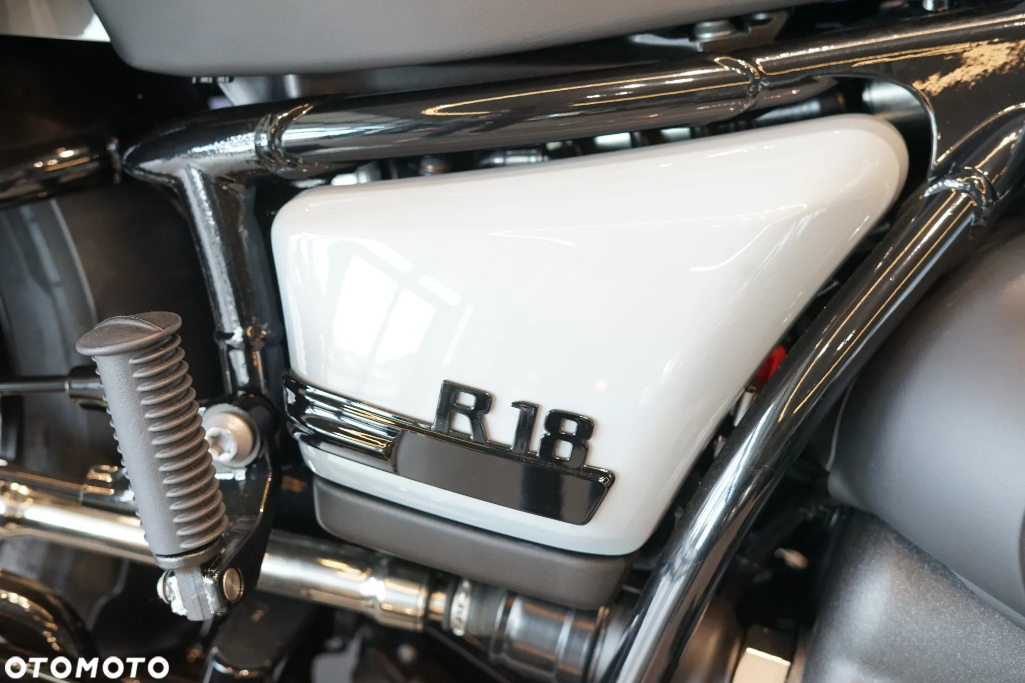 BMW R - 16