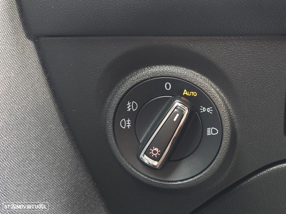 SEAT Leon ST 1.6 TDI Style S/S - 21