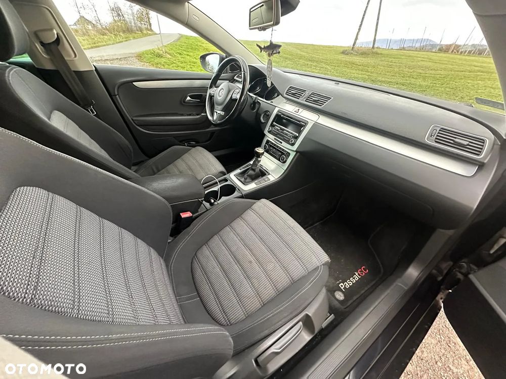 Volkswagen Passat CC 2.0 Blue TDI - 12