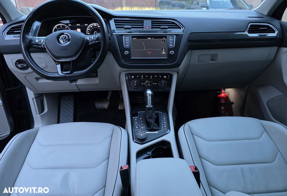 Volkswagen Tiguan 2.0 TDI DSG 4Mot Highline - 12