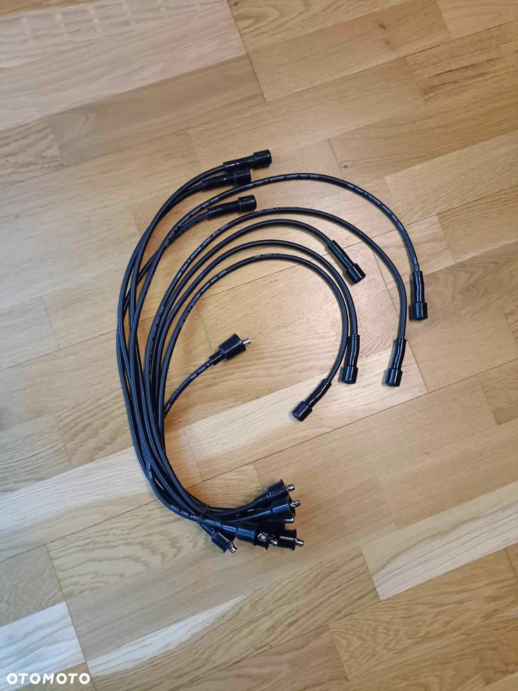 NOWE kable przewody zapłonowe 5.2 5.9 v8 CHRYSLER LEBARON CORDOBA NEWPORT NEW YORKER TOWN COUNTRY FIFTH AVENUE IMPERIAL AMC AMERICAN MOTORS REBEL CLASSIC 4.1 4.7 BENZYNA SPARK PLUG SMALL BLOCK 5.2L - 2