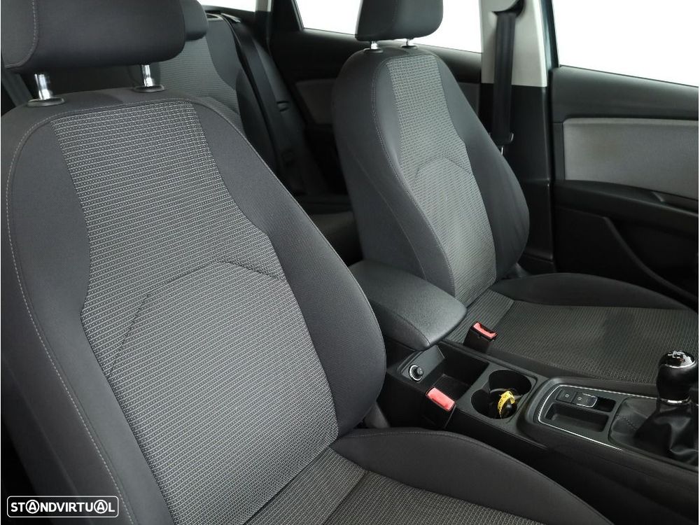 SEAT Leon ST 1.6 TDI Style S/S - 24