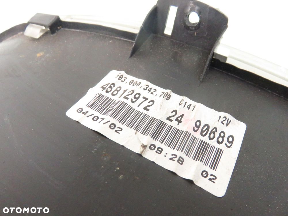 LICZNIK FIAT PUNTO II 1.2 46812972 - 3