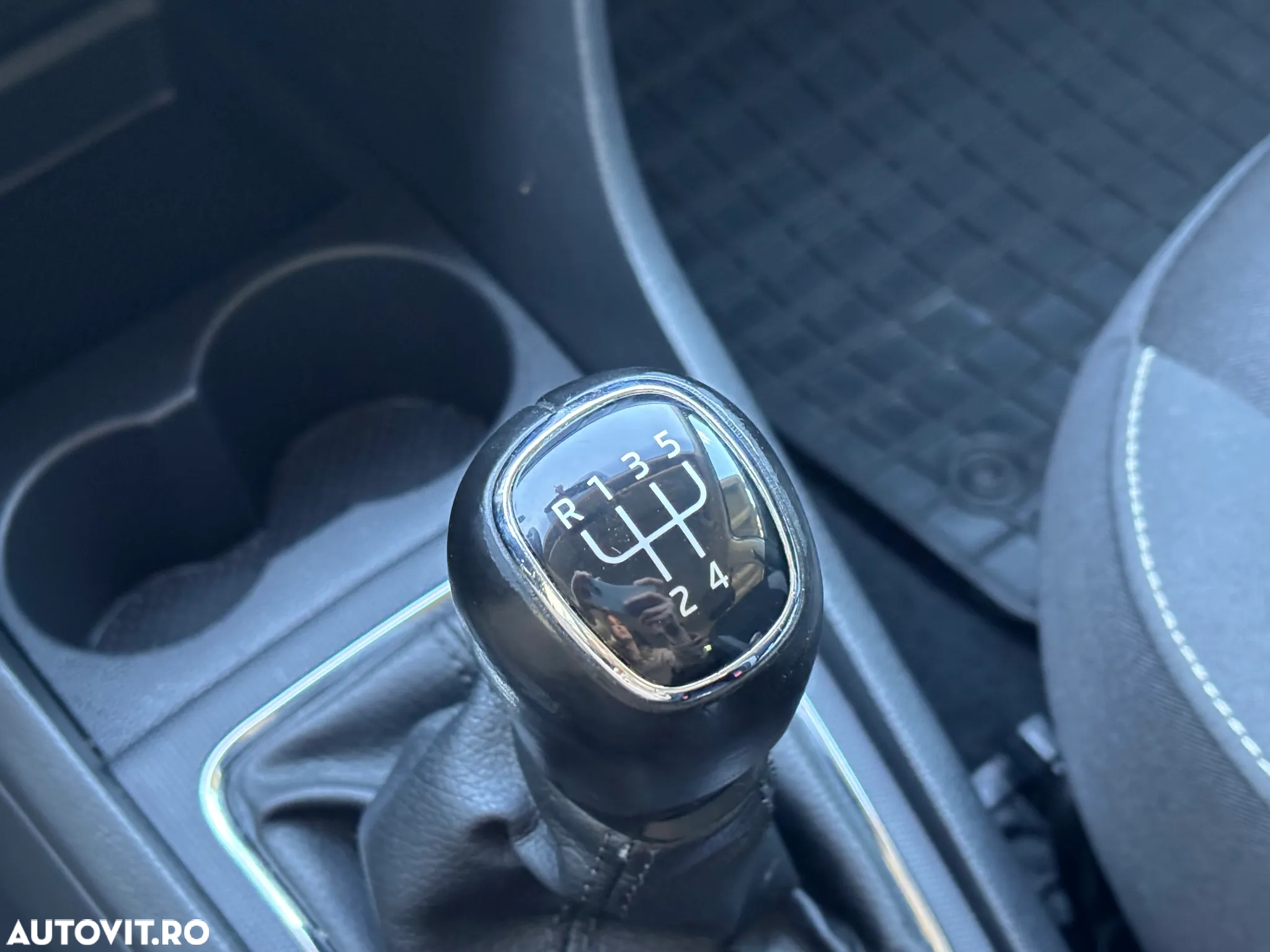 Skoda RAPID 1.0 TSI Ambition - 28
