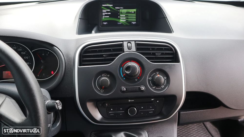 Renault Kangoo 1.5 DCI 95 Maxi GPS - 17