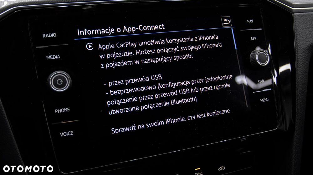 Volkswagen Passat Variant 1.5 TSI EVO Business - 25
