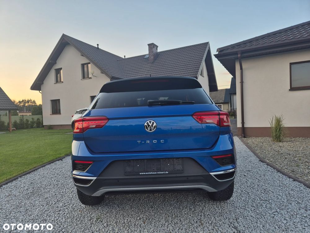Volkswagen T-Roc - 12