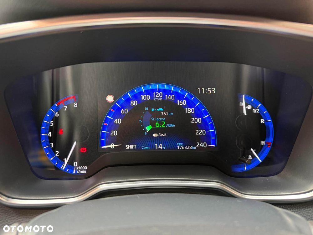 Toyota Corolla 1.6 Comfort - 17