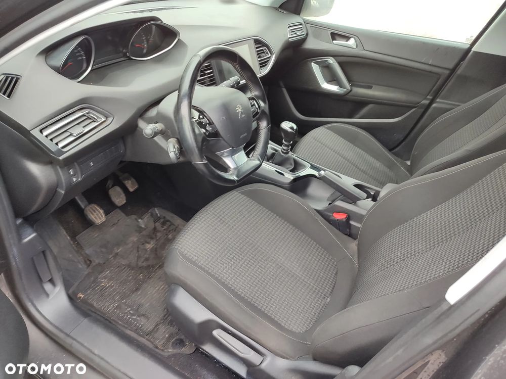 Peugeot 308 1.5 BlueHDi Business Line S&S - 6