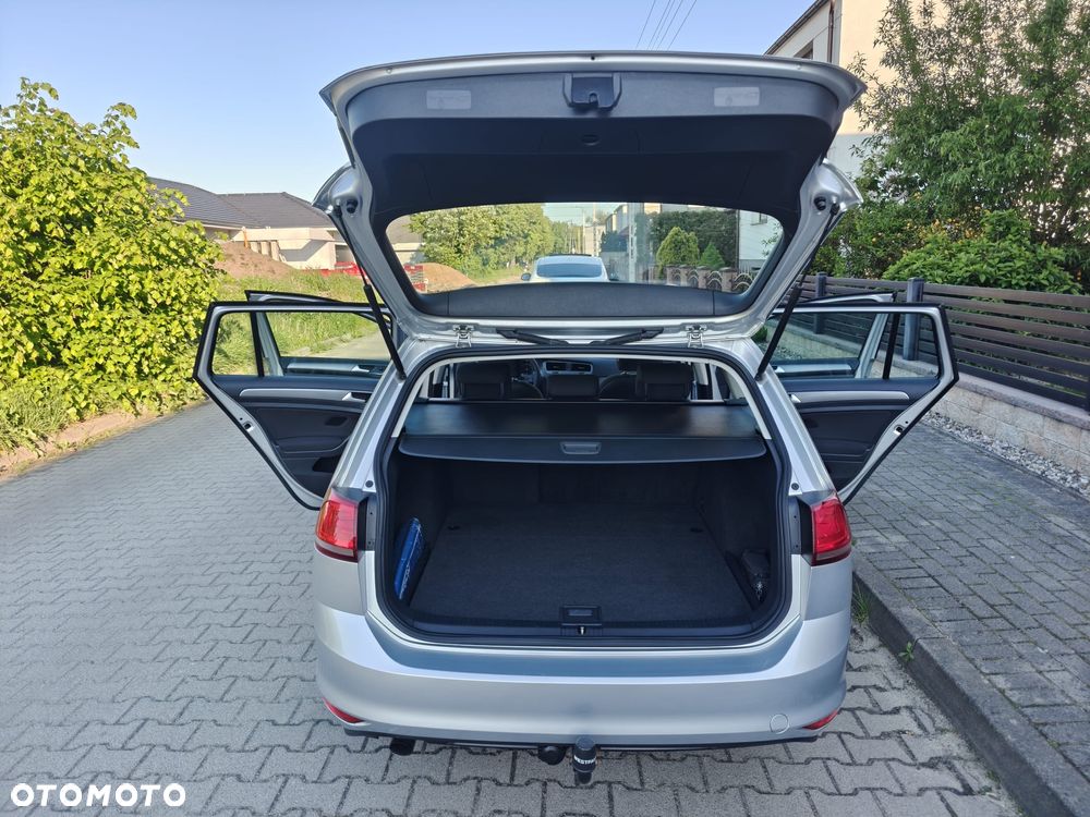 Volkswagen Golf - 15