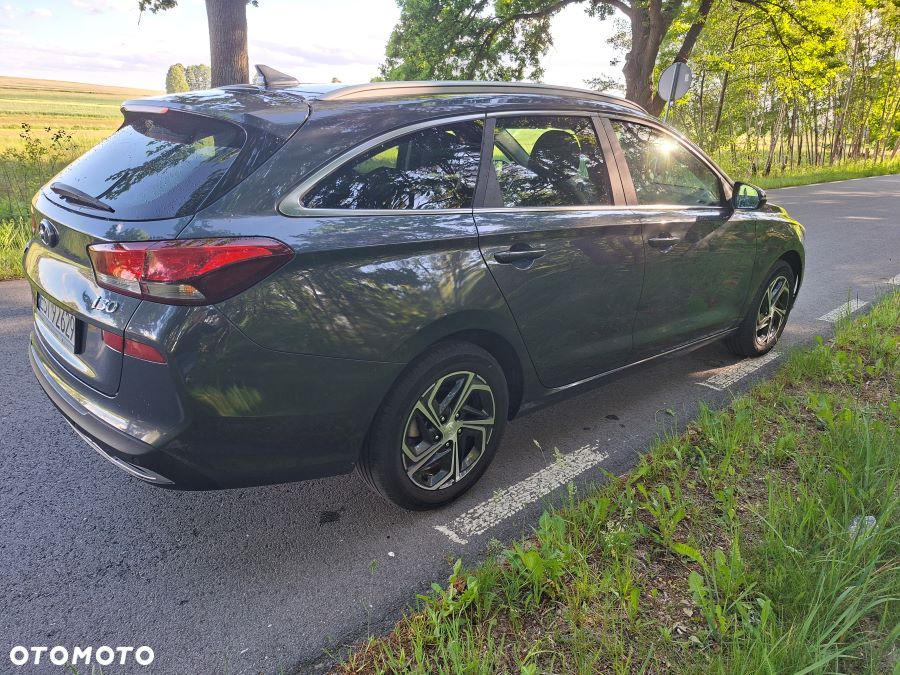 Hyundai i30 1.5 DPI Comfort - 2