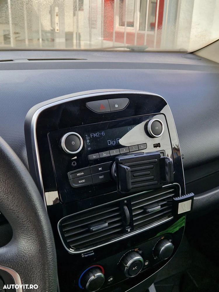 Renault Clio IV 1.2 Life Evo - 9