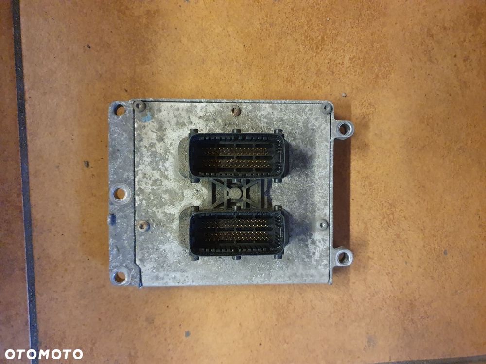 KOMPUTER STEROWNIK SILNIKA OPEL SAAB 55565020 - 1