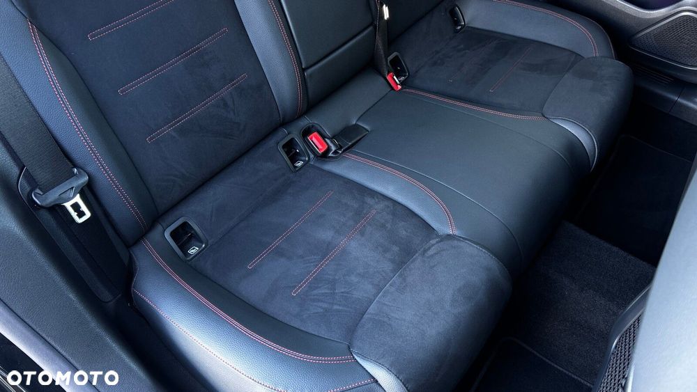 Mercedes-Benz CLA 200 mHEV AMG Line 7G-DCT - 29