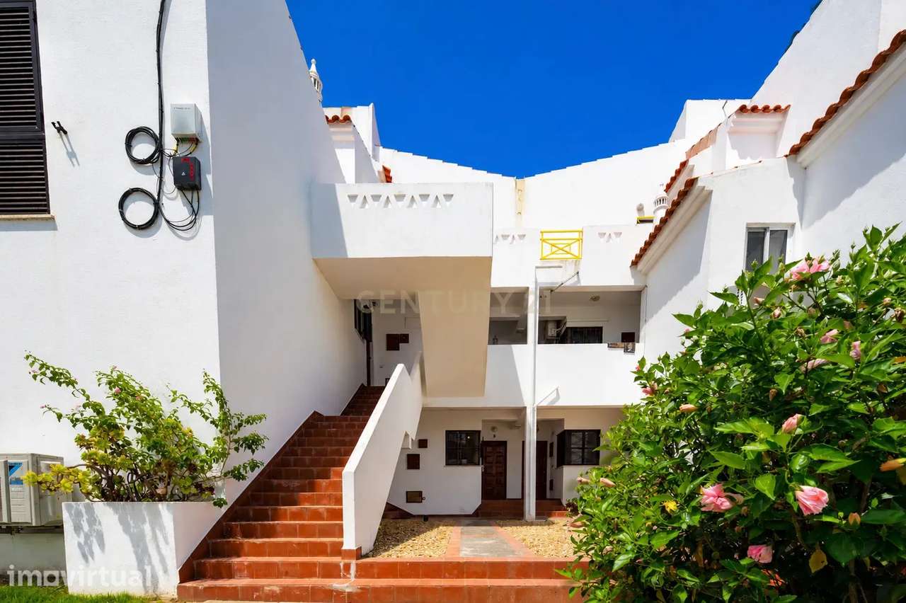 Apartamento T1 com Estacionamento e Arrecadação ( Aldeia de Marim )  c - Grande imagem: 4/27