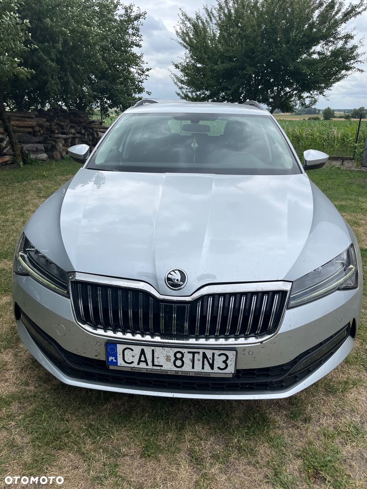 Skoda Superb 2.0 TDI Active DSG - 8