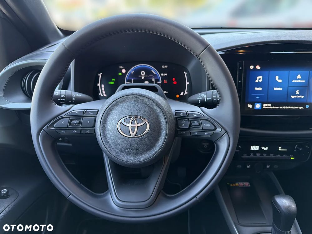 Toyota Aygo X Hybrid 1.5 Style e-CVT - 18