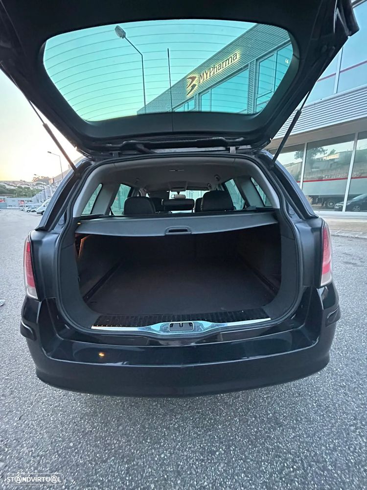 Opel Astra Caravan 1.9 CDTi Cosmo Plus - 11