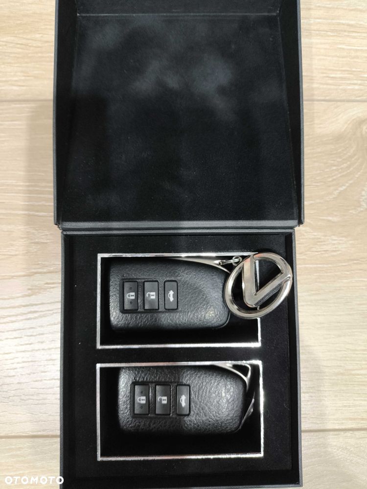 Lexus GS - 14
