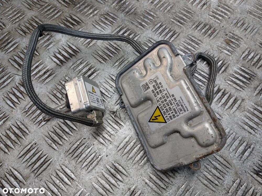 PRZETWORNICA XENON MERCEDES-BENZ W204 C220 2048700126 ID: 237394 - 3