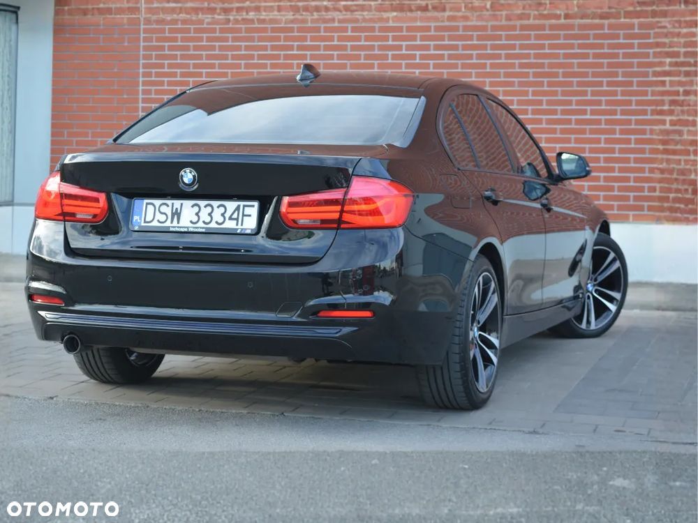 BMW Seria 3 318i Sport Line Shadow - 18