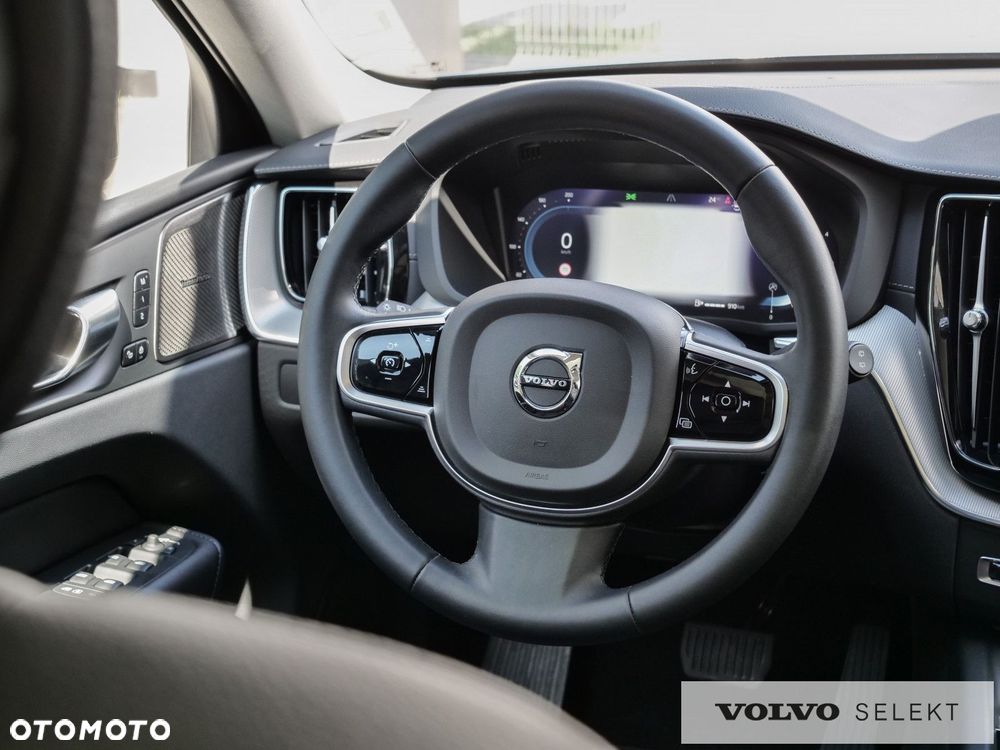 Volvo XC 60 - 22