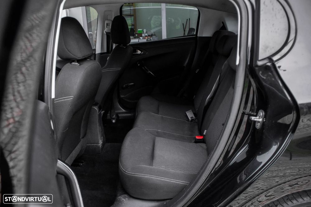 Peugeot 208 1.5 BlueHDi Active - 25