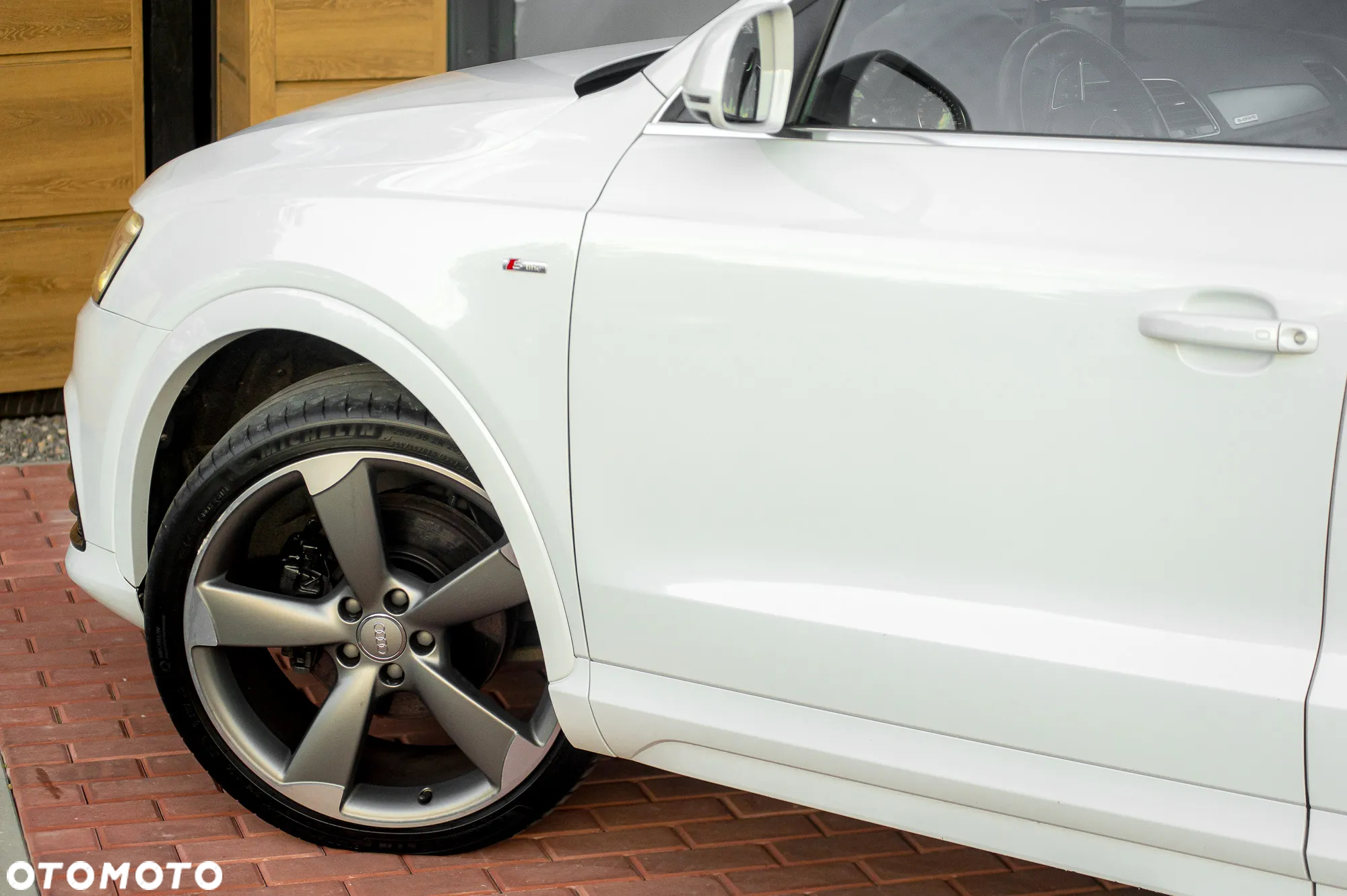 Audi Q3 2.0 TFSI Quattro Design S tronic - 7