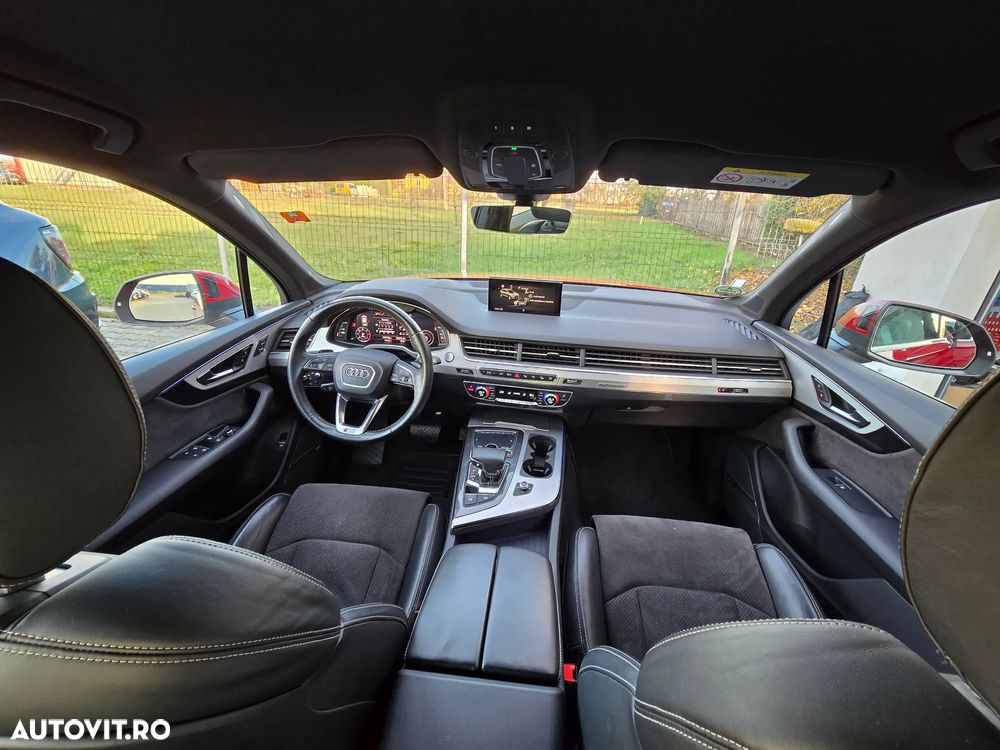 Audi Q7 - 7