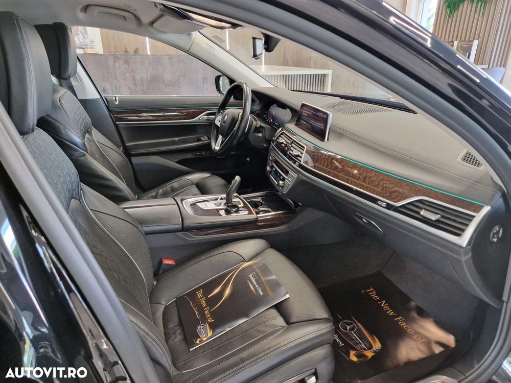 BMW Seria 7 730d xDrive - 14