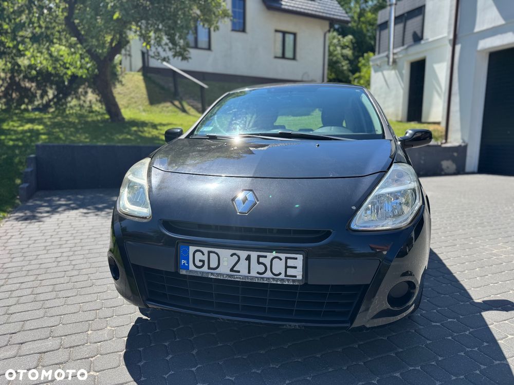 Renault Clio - 2