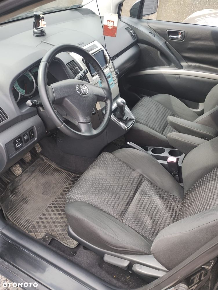 Toyota Corolla Verso 2.2 D-4D Sol - 6