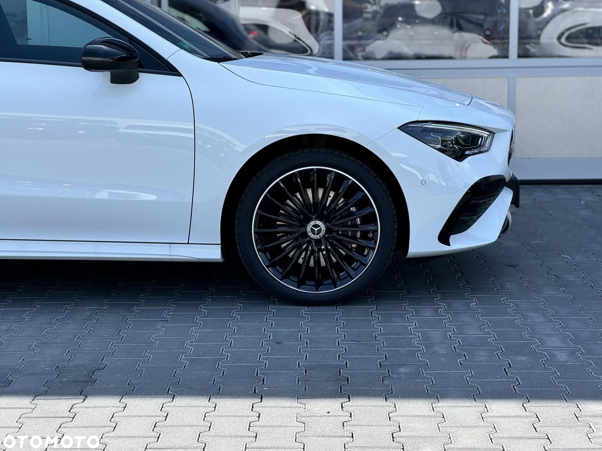 Mercedes-Benz CLA 250 e PHEV AMG Line 8G-DCT - 8