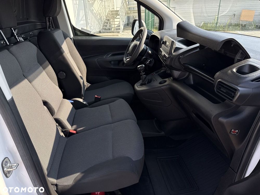 Toyota PROACE CITY - 7