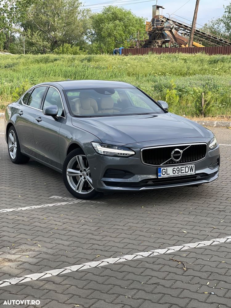 Volvo S90 D5 AWD Geartronic Momentum Pro - 2
