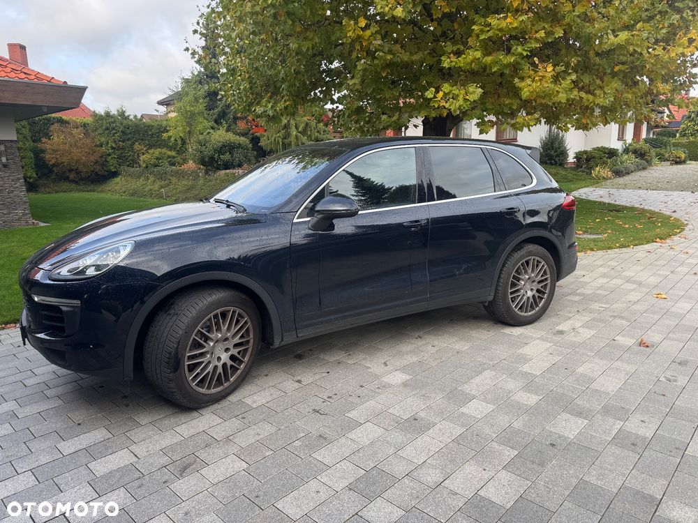 Porsche Cayenne - 3