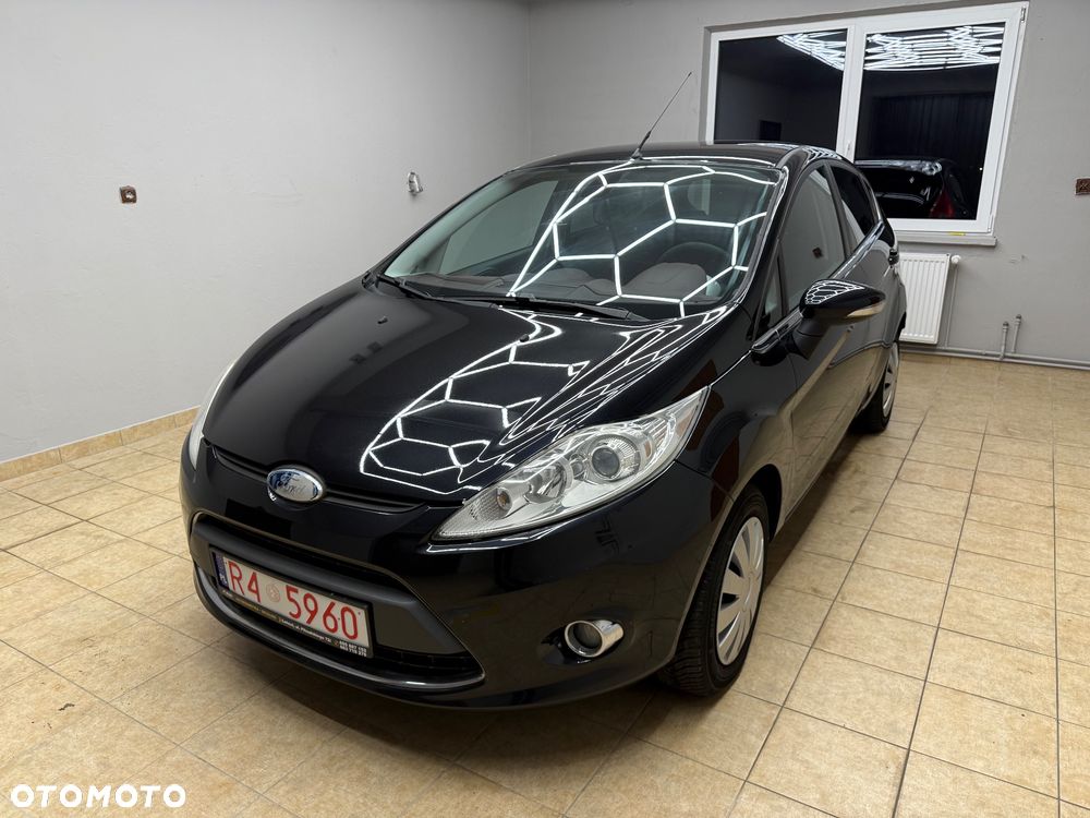 Ford Fiesta 2009 photo 2