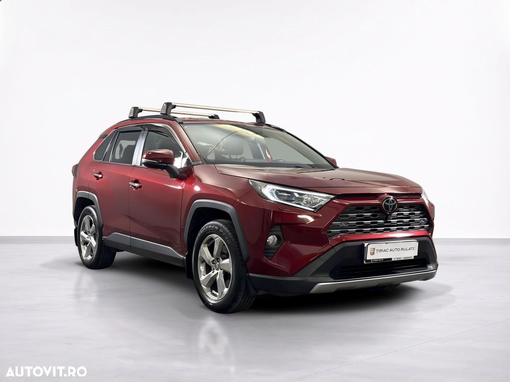 Toyota RAV4 - 8
