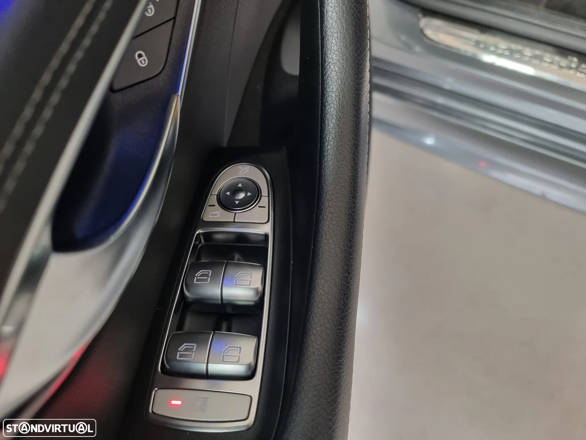 Mercedes-Benz CLS 400 d 4Matic AMG Line - 14
