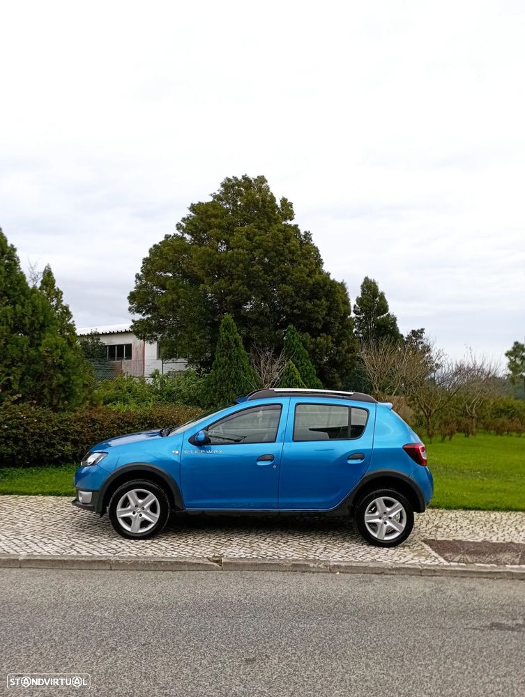 Dacia Sandero 1.5 dCi Stepway - 7