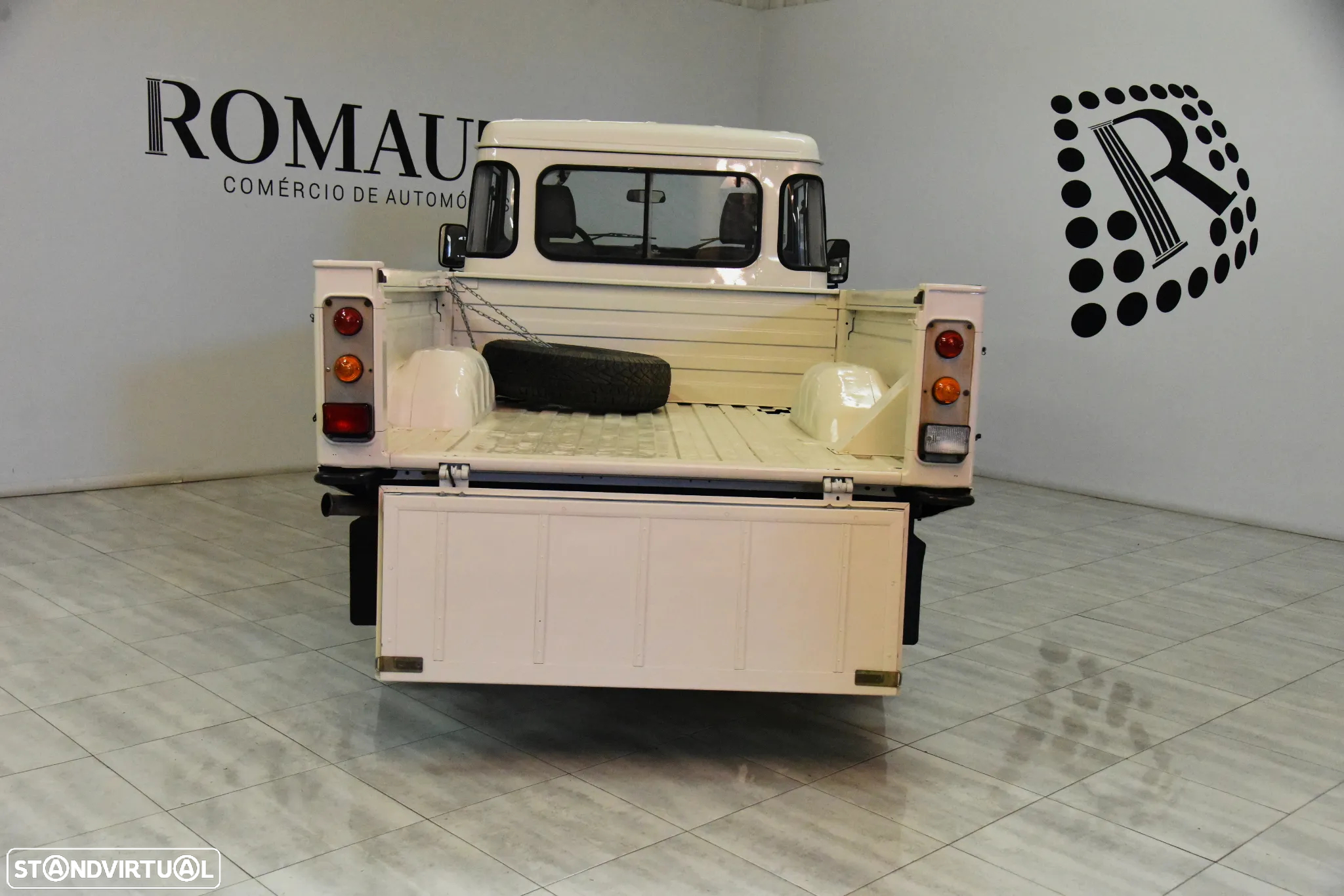Land Rover Defender 90 2.5 TDi Metal Top - 9