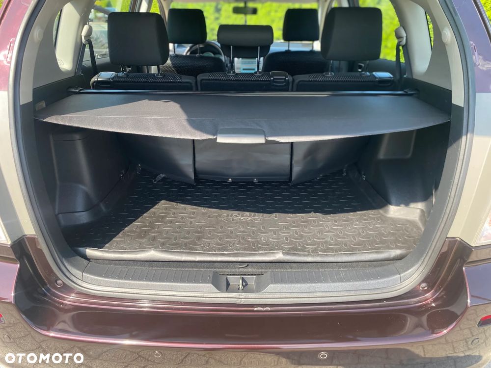 Toyota Corolla 1.6 VVT-i Sol - 13