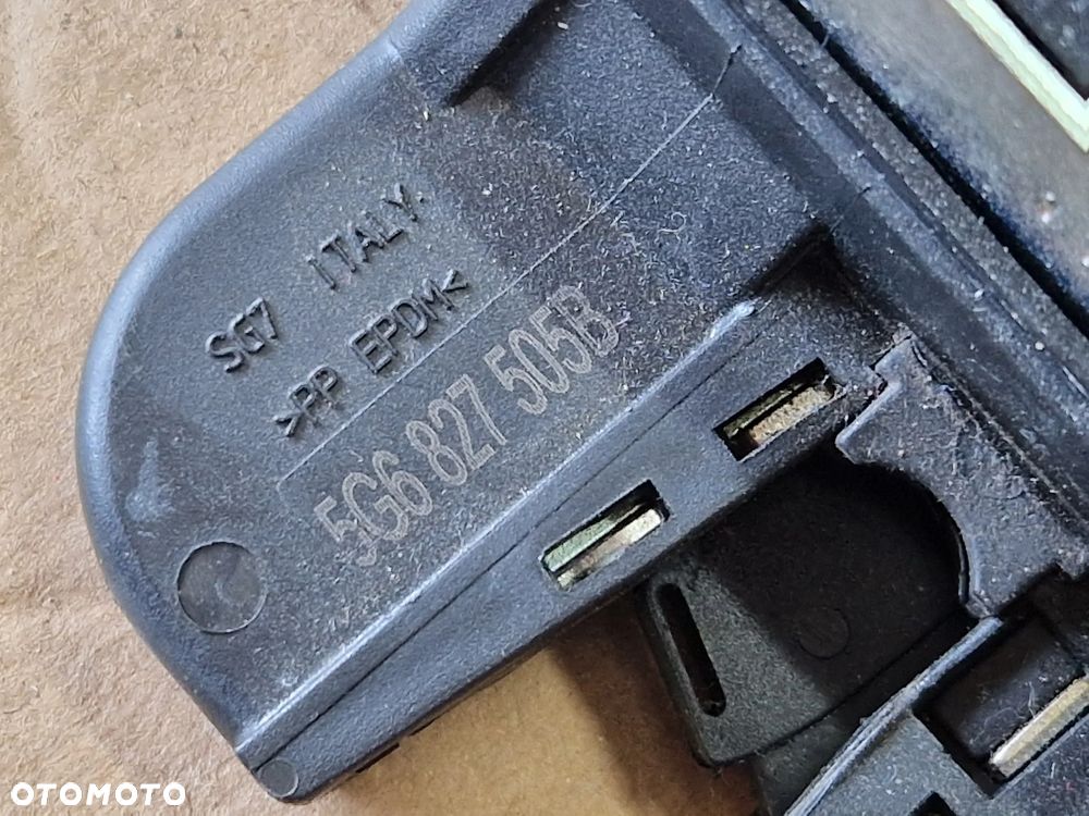 ZAMEK TYLNEJ KLAPY VW GOLF VII 5Q6827505B - 4