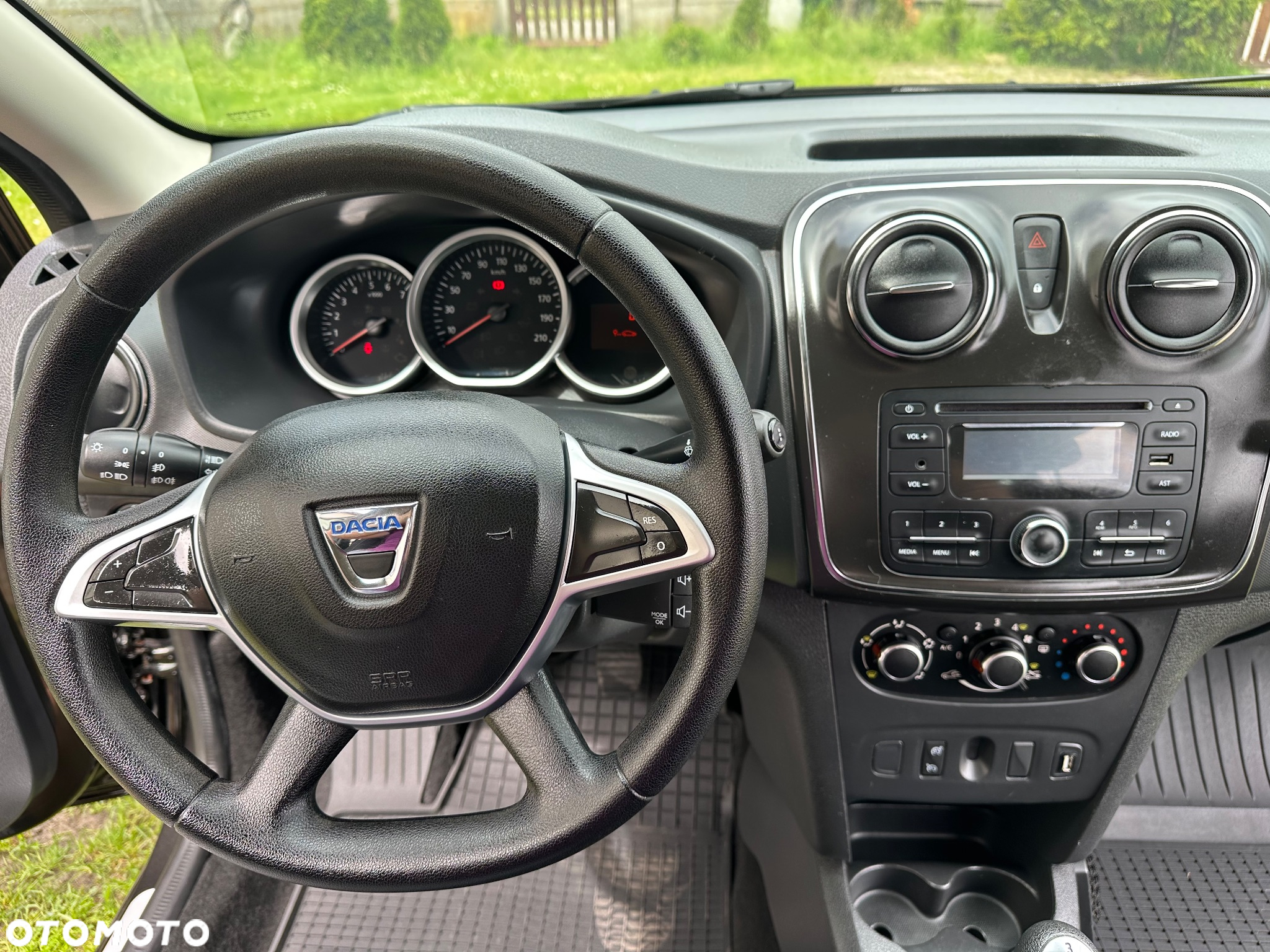 Dacia Logan 1.0 SCe Laureate - 18
