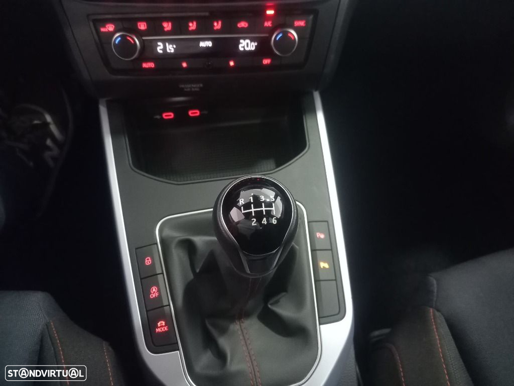 SEAT Arona 1.0 TSI FR - 22