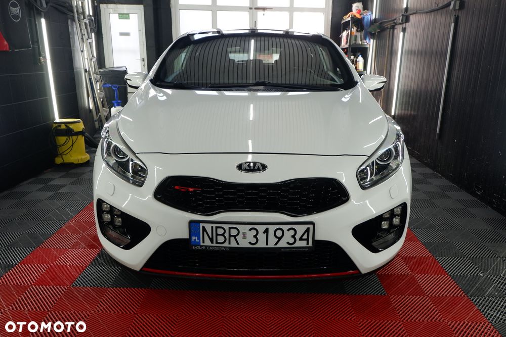 Kia ProCeed 1.6 T-GDI GT XL - 3